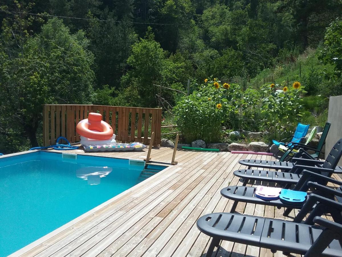 L'Arberc Bed & Breakfast Rigaud Екстериор снимка