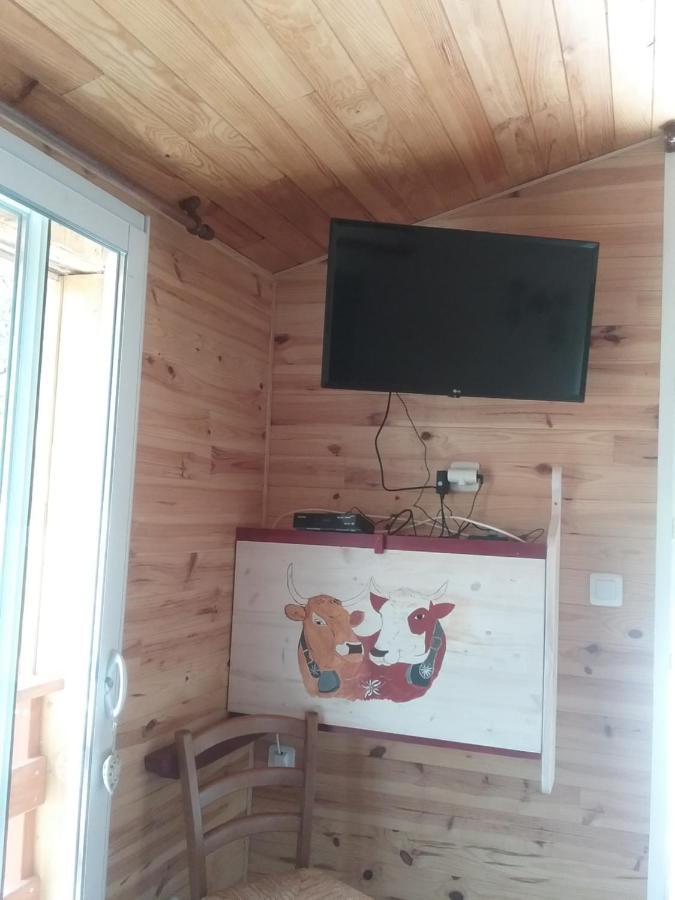 L'Arberc Bed & Breakfast Rigaud Екстериор снимка